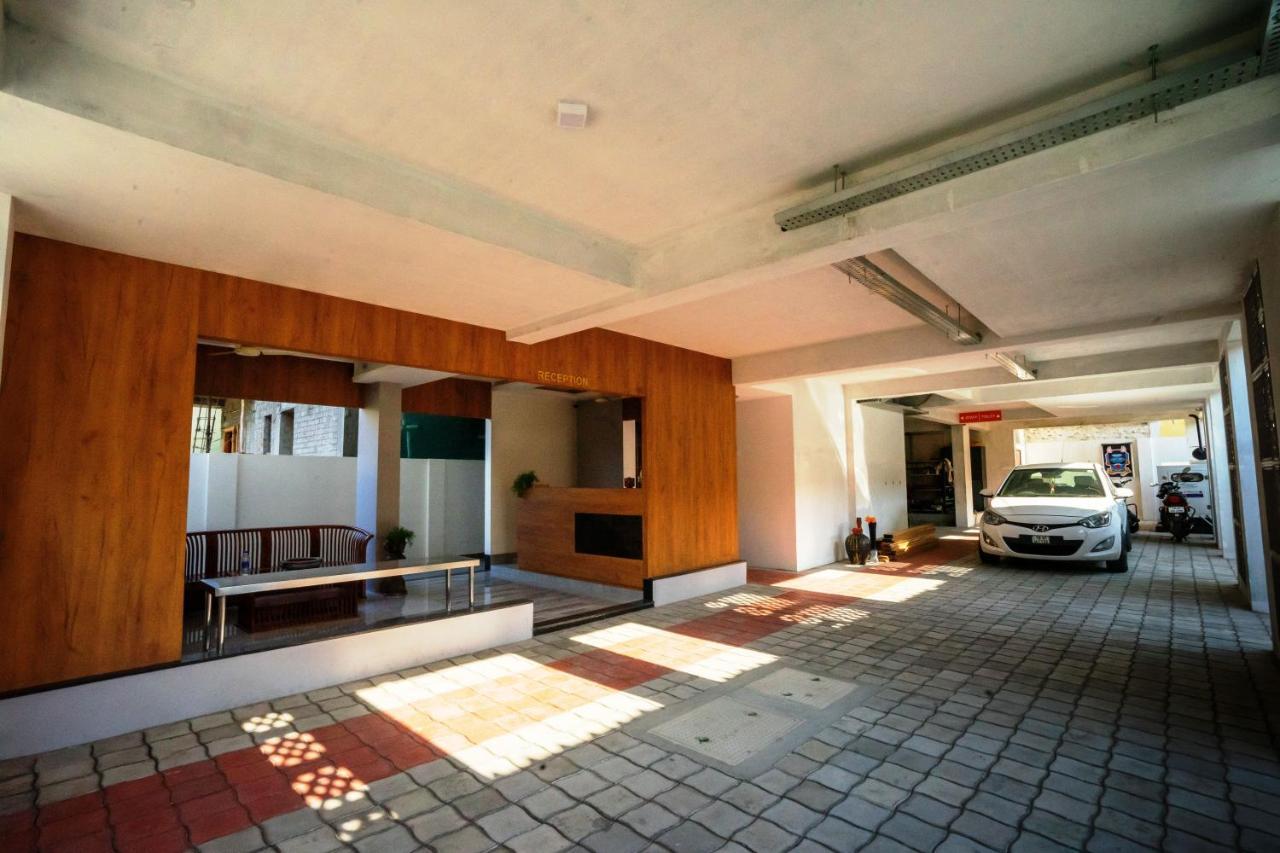 Sarvam Serviced Apartment Kójamputtúr Exteriér fotografie